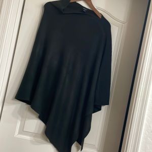 Modena Woman’s Black Shawl Wrap